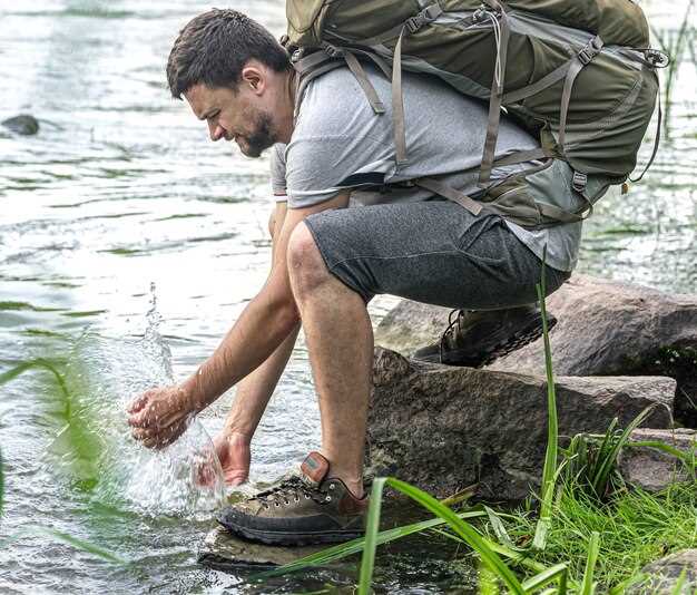 Maintaining Hydration During Long-Duration Hunts